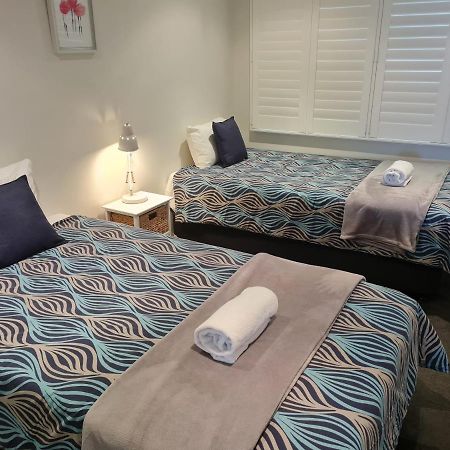 Wharf Lodge River View Apartment Маручидор Экстерьер фото